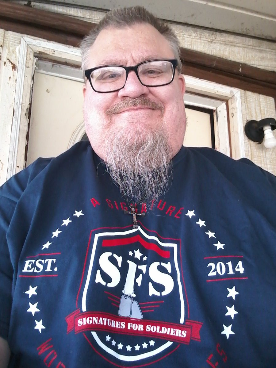 freehan11's tweet photo. Shout out to @Sigs4Soldiers for this awesome t-shirt and autographed card of former @tigers pitcher #JeremyBonderman ...give 'em a follow, and, if you can, help them get cards to our troops. ⚾️🇺🇸⚾️🇺🇸⚾️🇺🇸⚾️🇺🇸⚾️🇺🇸⚾️🇺🇸⚾️🇺🇸⚾️🇺🇸
#CardboardChaos https://t.co/Hff81GMgPm