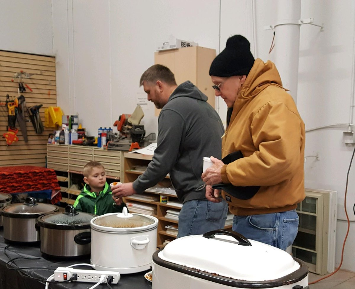 Andrew Stank tweet media