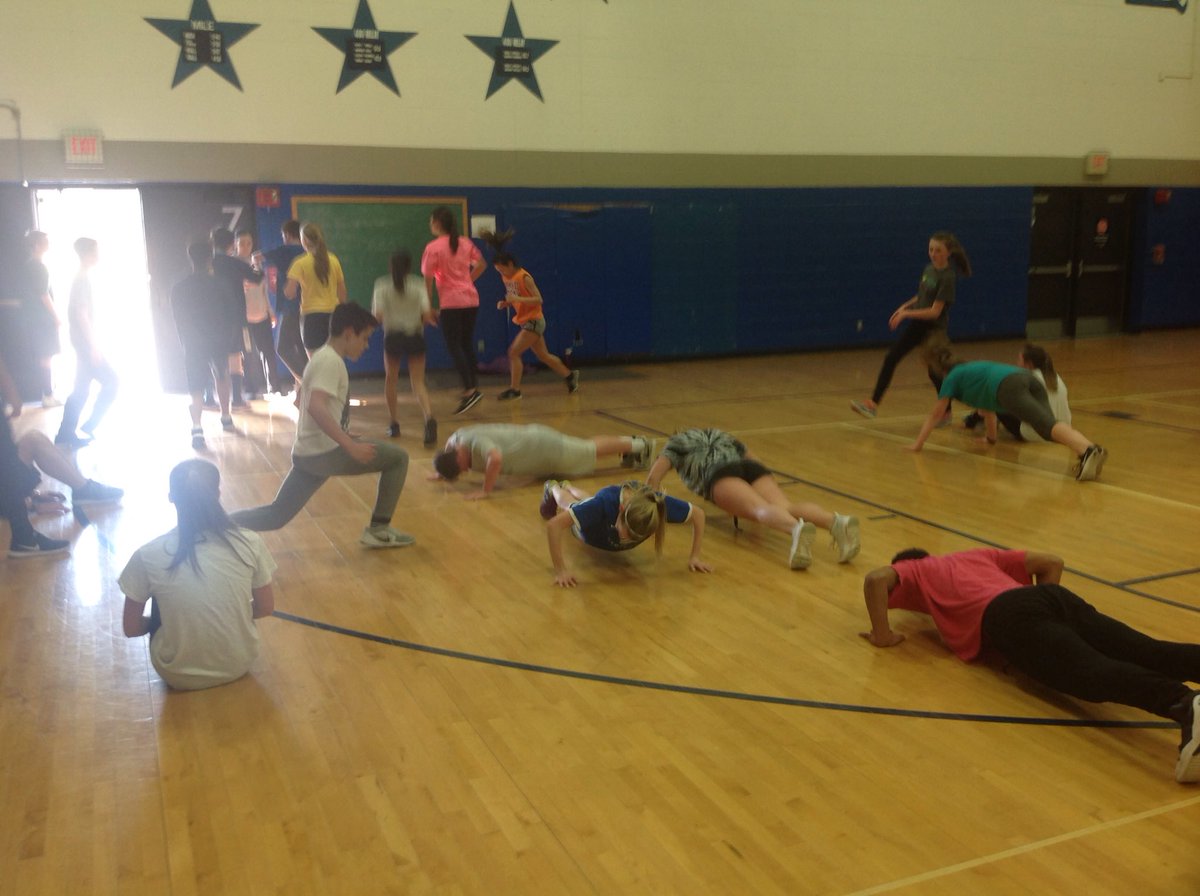 jwartzen's tweet photo. Speed Agility and Strength (SAS) getting ready for track season!! https://t.co/X1xCSNc6qq