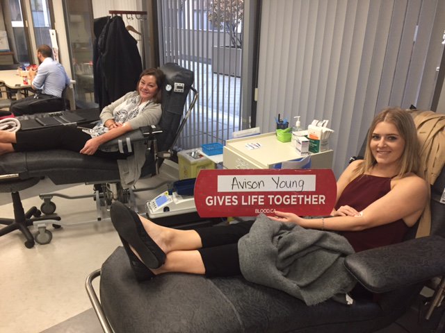 JennnDevlin's tweet image. 30 @AvisonYoung staff blood donations helped save over 100 lives last week. TOOK 10 MINUTES! #CdnBloodServices @itsinyoutogive #givelife #CRE