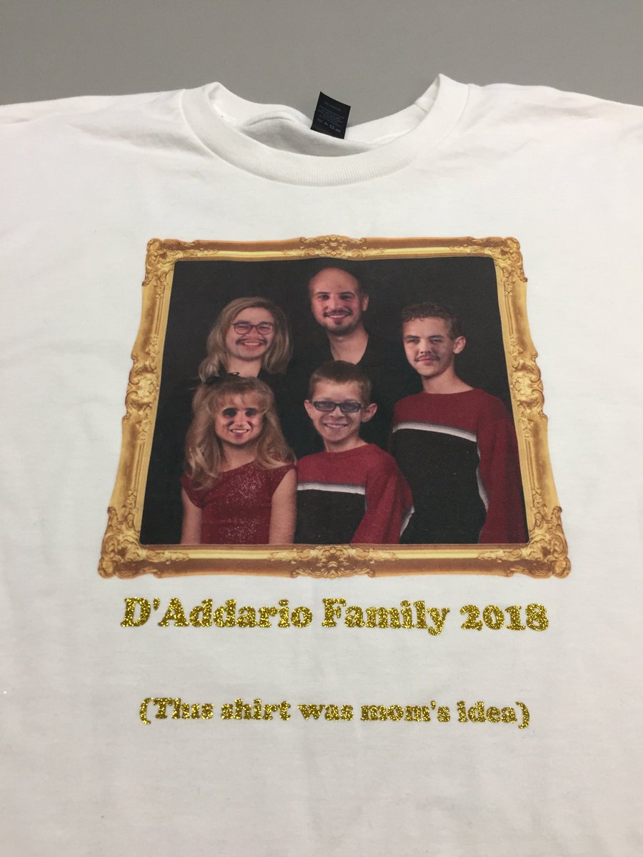HeatPressNation's tweet photo. We had some fun on Facebook Live today! There was a question about layering vinyl with heat transfer paper. The first two pics show how you can usually layer HTV next to heat transfer paper with no problem! 😃. #heatpressnation #HPNcreators #family #diy #silhouettecameo #siserna https://t.co/gfNeOuhoEH