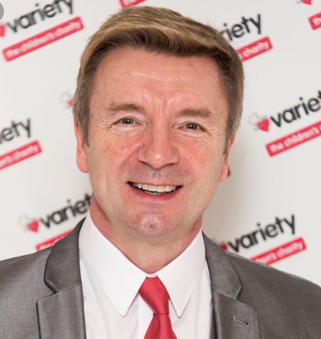 profoundarmpit's tweet photo. Good to see Martin Platt back in #corrie, he was completely wasted on dancing on ice y’know #corrie https://t.co/KDxJIojo6K