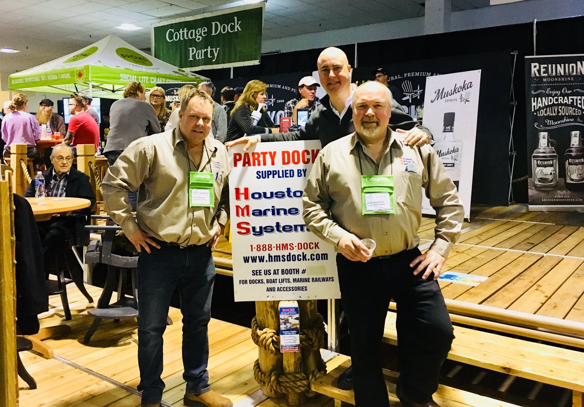 Cottage Dock Party <a href="/cottagelife/">Cottage Life</a> Spring Show featuring <a href="/RealCedar/">WesternRedCedar</a> from <a href="/monaghanlumber/">monaghanlumber</a> and #docks by Houston Marine Systems