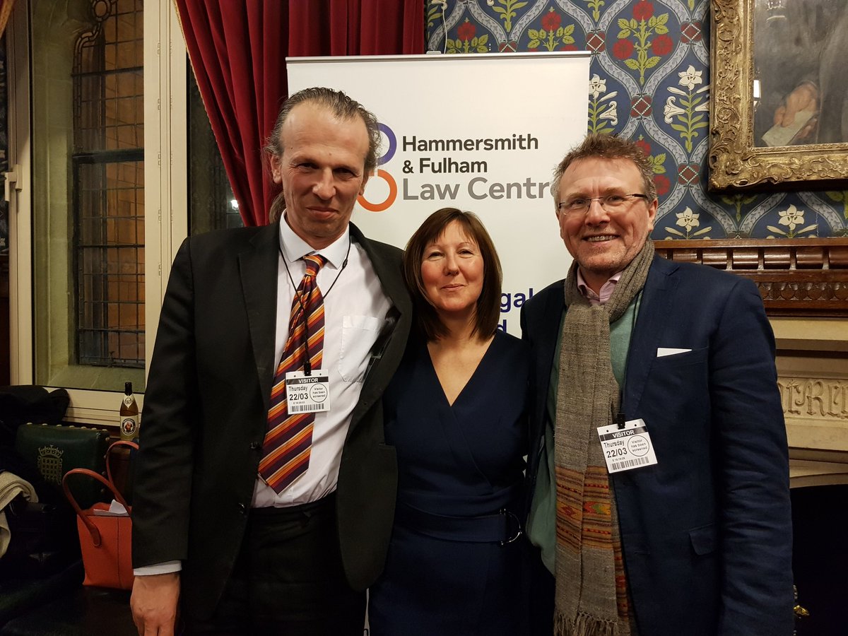 Wonderful to be in Parliament for a reception hosted by @hammersmithandy to celebrate the considerable achievements of our @HF_LawCentre friend @sue_james1, winner of the 2017 #LALY award for Outstanding Achievement. Sue also set up @EalingLawCentre. She is an inspiration!