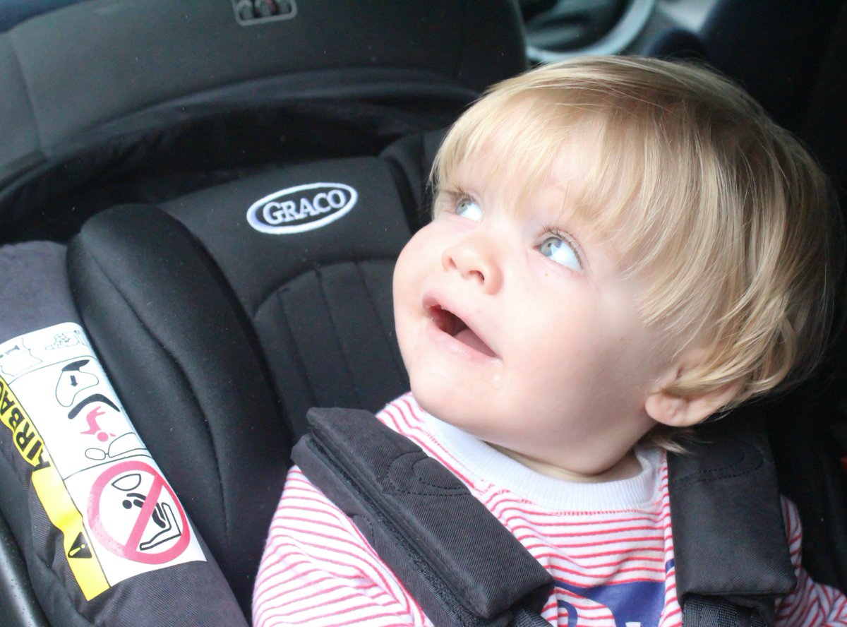 We've been trying out the <a href="/GracoBaby_UK/">Graco Baby</a> Evo Pushchair &amp; Snugride iSize car seat - take a look at what we thought! dld.bz/fXSSh
