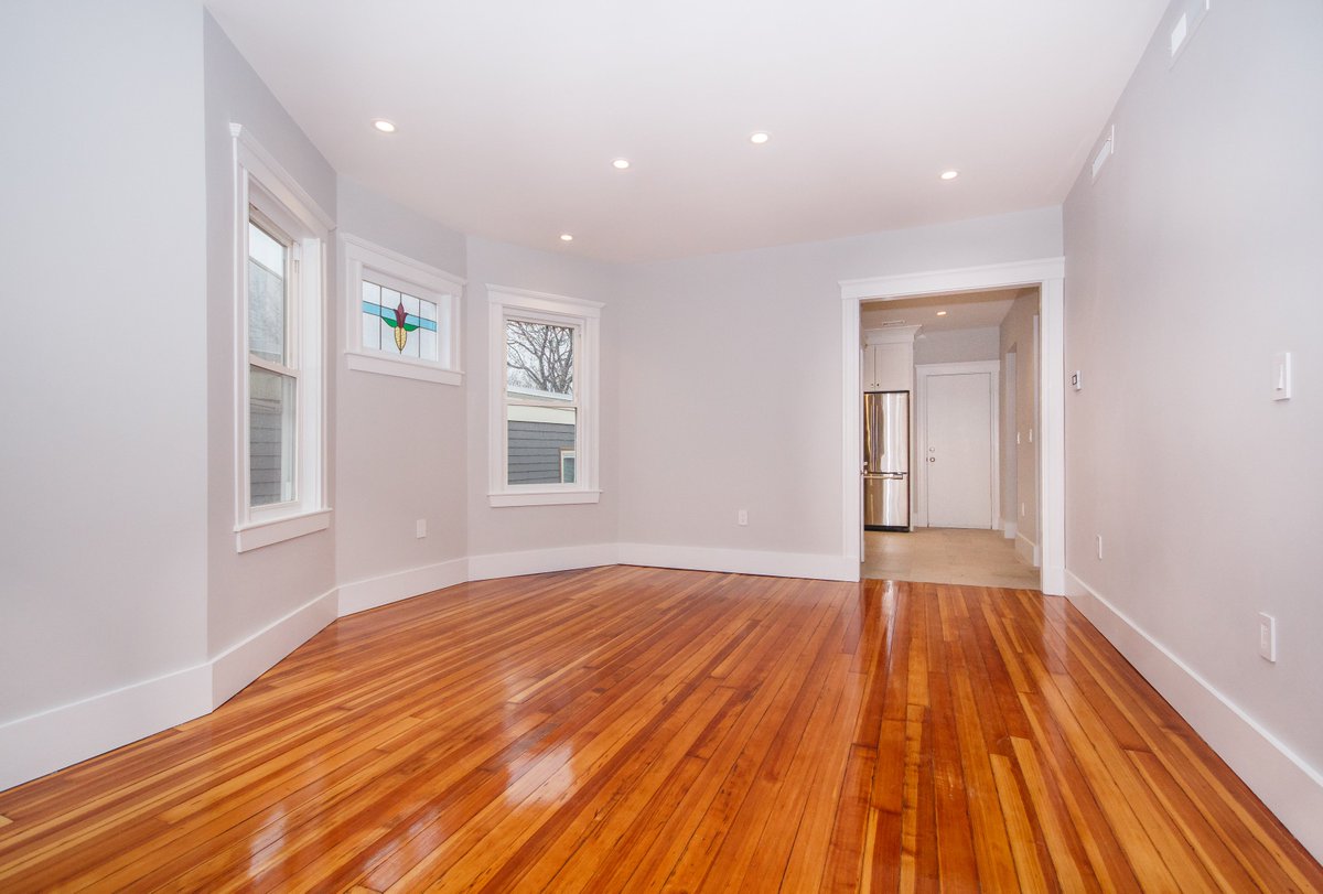 SavinAutomation's tweet photo. Beautiful living spaces can be further improved with automation. Our multi dwelling unit (MDU) automation system provides maximum convenience, allowing for control and monitoring of lighting, access, cameras, temperature, water flow, music, fireplaces and more in seconds. https://t.co/01zRBJNmhr