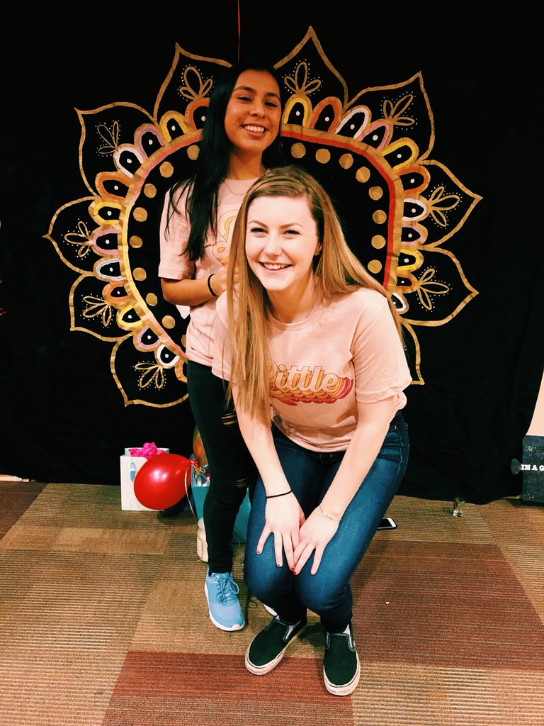 Alpha Sigma Alpha tweet media
