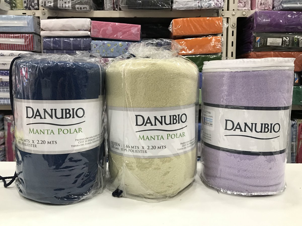 mahaduluok's tweet photo. Manta Polar Danubio. Variedad de colores! Calidad garantizada ✔️ #somosmahadulu #manta #colores #camas #moda #hogar #confort #calidad #casa #blanqueria #ropadecama #frazada #mantas #suave #polar #King #Queen #plazaymedia #DosplazasYMedia #Mantas #DormirComodo #Descanso https://t.co/ZQb4BS14zH