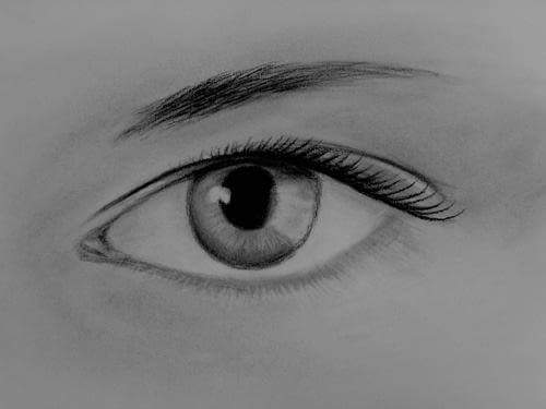 اجيت اكتب لكيت القلم مجروح
عليك ينوح يسال انت وينك 
وردت اكتب حبيبي لغيرك بيوم 
طفر من بين ايديا ورسم عينك 
M