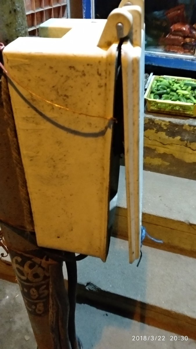 venkatsmf's tweet photo. #Tangedco #TNEB #tamilnaducm 440v open box waiting for next disaster, near a shop, reachable to children at Q block, Agathiar Colony Villiwakkam , Chennai https://t.co/8Uhfh5FFWb