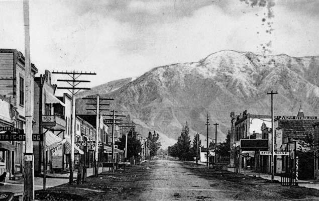 #TBT to Downtown Upland in 1906!
