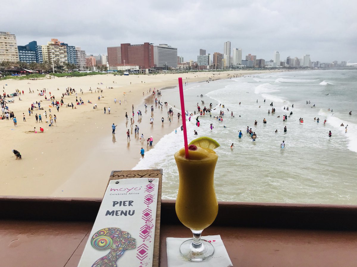 Sugendrie's tweet photo. Tastes like real mango 👌🏾Durbanites reunite 😊 #moyopier #durban #SouthAfrica https://t.co/Yj9BtrwwKg
