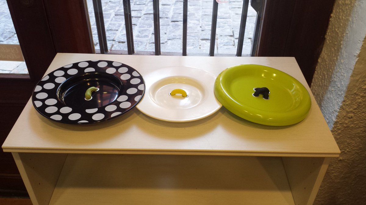 MorenetaHuesca's tweet photo. Se venden objetos decoración https://t.co/zSTRMy5n2Q