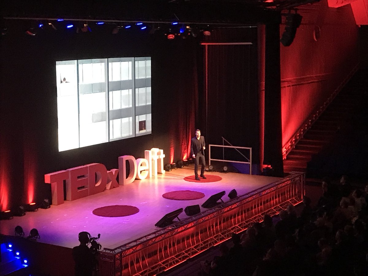 Go go go, Wessel!!! <a href="/TEDxDelft/">TEDxDelft</a> #tedxdelft