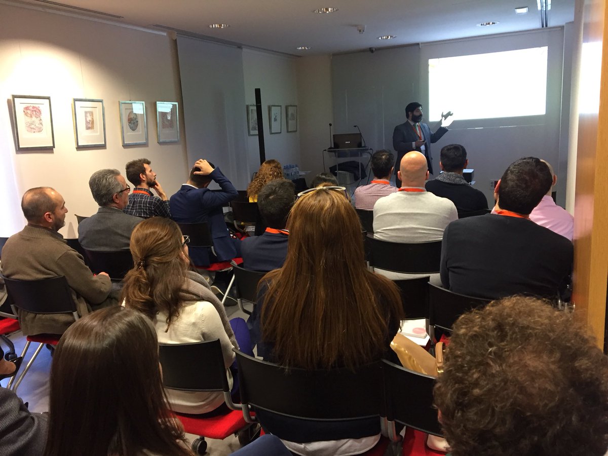 AngelaMunozz's tweet photo. @psu_qt presentando nuestra visión del mercado de #BI y nuestra evolución y actualizaciones de producto para dotar a las empresas de conocimiento en su toma de decisiones @SandQlik @Qlik_ES https://t.co/OXf9R4WfCG