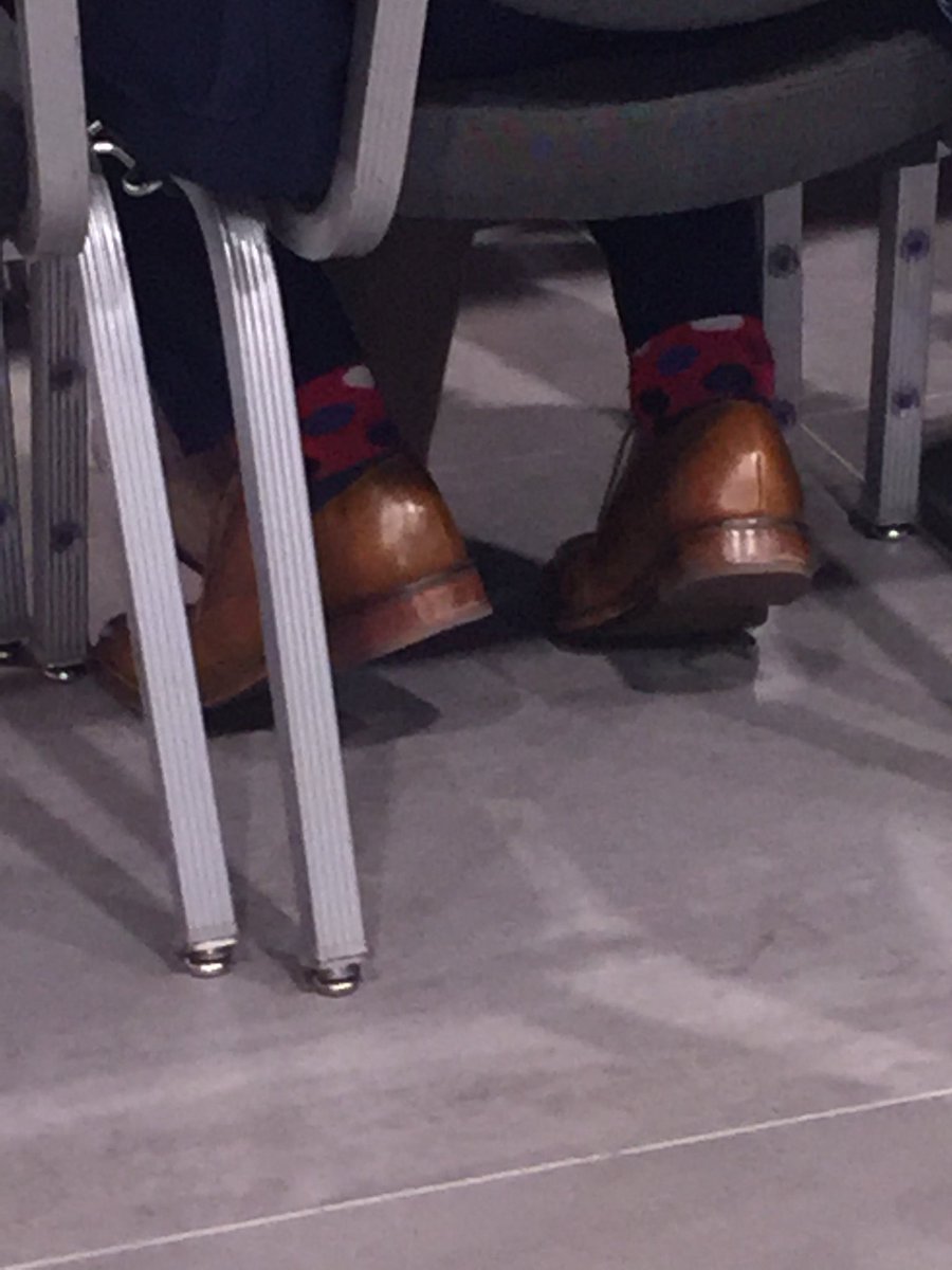 jgkDNP_NP's tweet photo. When the socks are just so good you have to snap the pic! #MenInNursing #team #unity #sockgame #crispandclean #alwayswelldressed @knutmagnek 👏🏽👏🏽👏🏽 https://t.co/jfZgSMavJ8