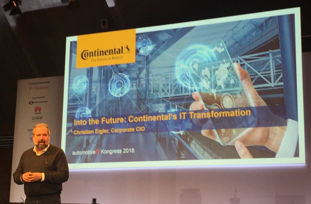 benjaminkrebs1's tweet photo. What an impressive lineup today!
Thanks to:
Christian Eigler @ContiTech
Dr. Sven Lorenz @Porsche
Dr. Martin Hofmann @Volkswagen
All about #AI #digitaltransformation #futureofmobility
#classroom10
@automotive_IT https://t.co/wajvCXrZPQ