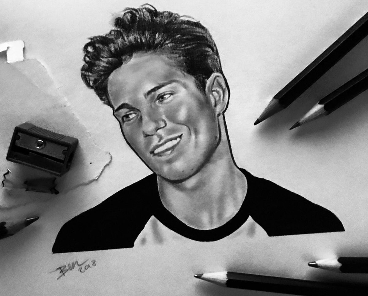 tattss95's tweet photo. @JoeyEssex_  drawing I done today ✏️ https://t.co/VjBwl53iyF