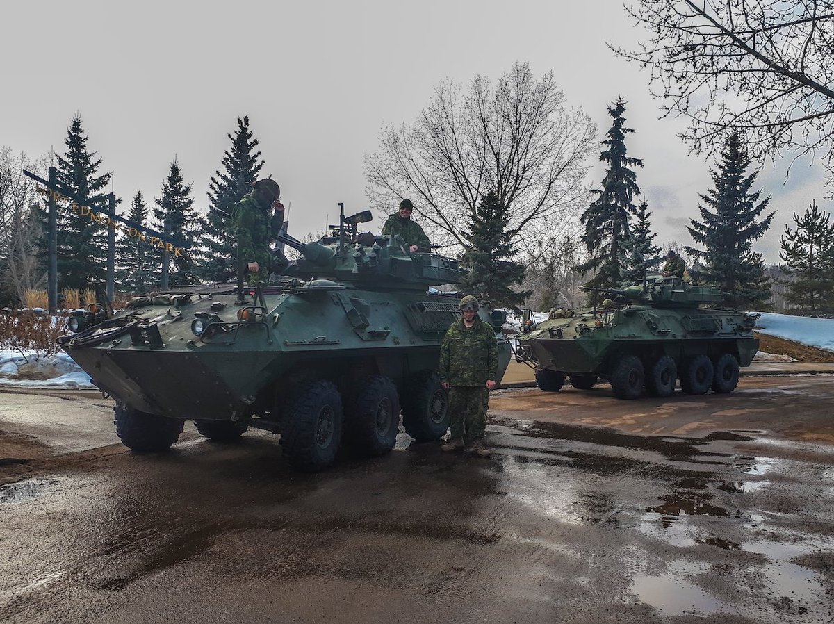 FortEdPark's tweet photo. We are proud to welcome and host LdSH(RC)'s 100th commemoration of Moreuil Wood yesterday at Fort Edmonton Park! #yeg #3rdCanDiv #strathconas #canadianmilitaryhistory https://t.co/dJJf9mzqHm