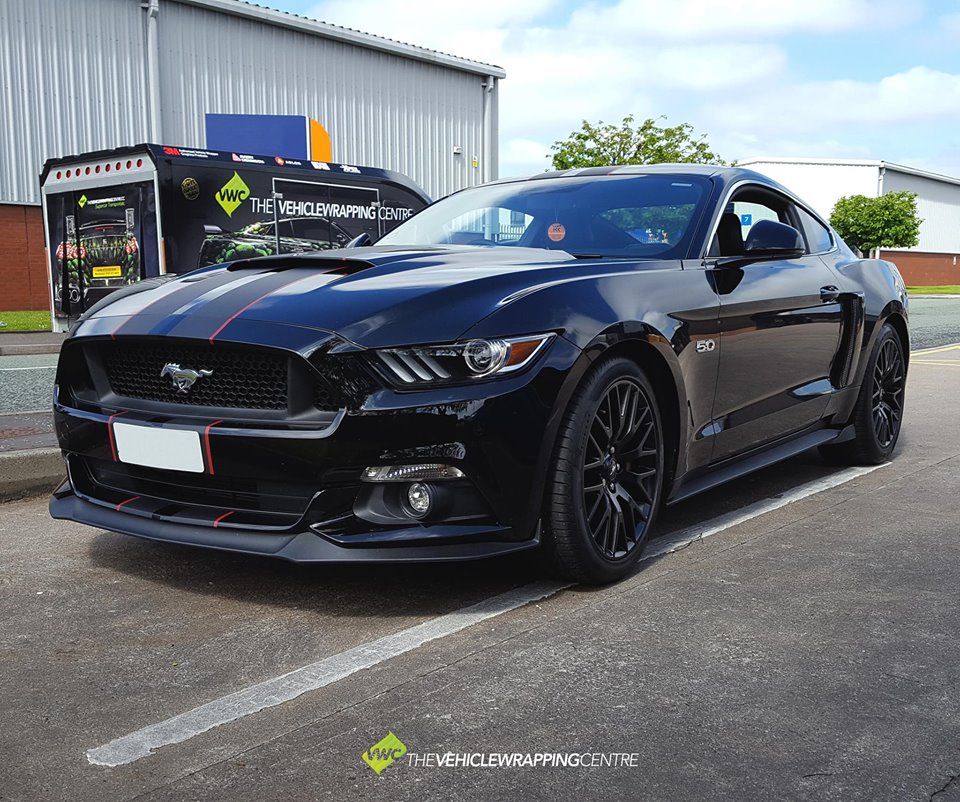 Minnaar het is nutteloos extase VWC Leeds on Twitter: "Ford Mustang GT 🐎 Looking the part with 3m matte  black stripes &amp; gloss red pin stripe #ford #mustang #mustanggt #gt  #stripes #3m #matteblack #glossred #pinstripe #musclecar #wrapped #