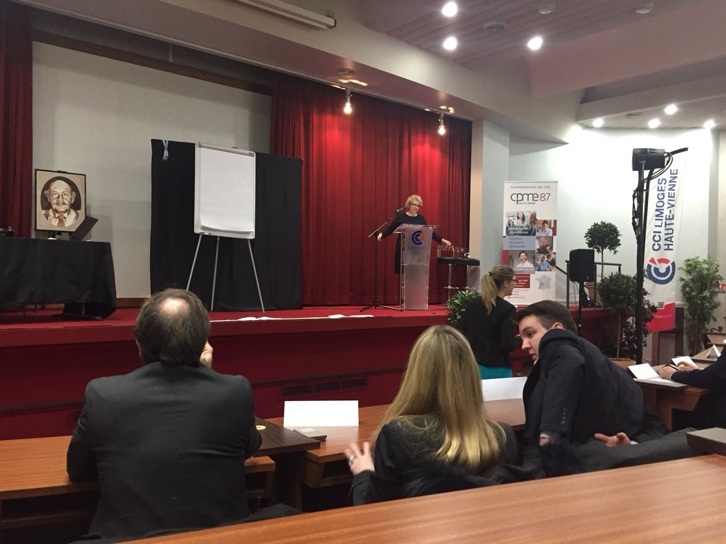 BeaudouinSo's tweet photo. Assemblée Générale de la #CPME87  à la #ccilimoges avec présence de M le préfet et de nombreux adhérents https://t.co/eEWKoPaqpr