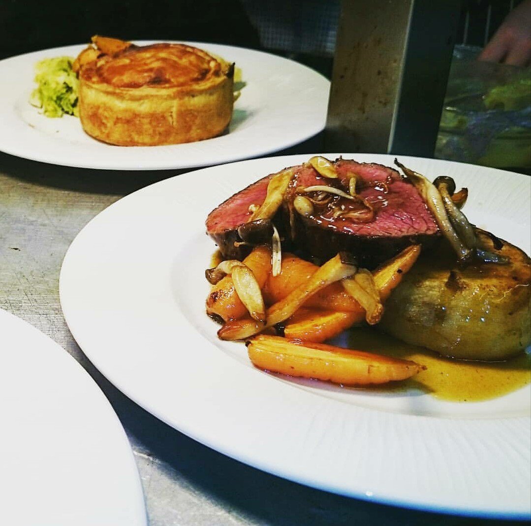 Roast Loin of Fallow Deer from <a href="/stourvalleygame/">Stour Valley Game & Butcher's</a> on our A La Carte menu this weekend....

#restaurant #faversham #kent #homemade #localfood #localproduce