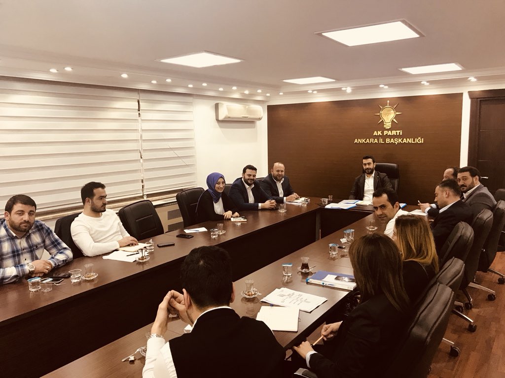 hakanhanozcan's tweet photo. il teşkilat başkanlığı haftalık olağan birim toplantımızı il başkanlığımızda gerçekleştirdik https://t.co/Nj1kkJ7qR9
