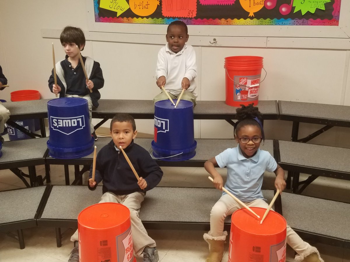 SPEstallions's tweet photo. Music matters!! Kindergarten students are learning about rhythmic patterns. #SPEstrives https://t.co/OPH6PJQgoy