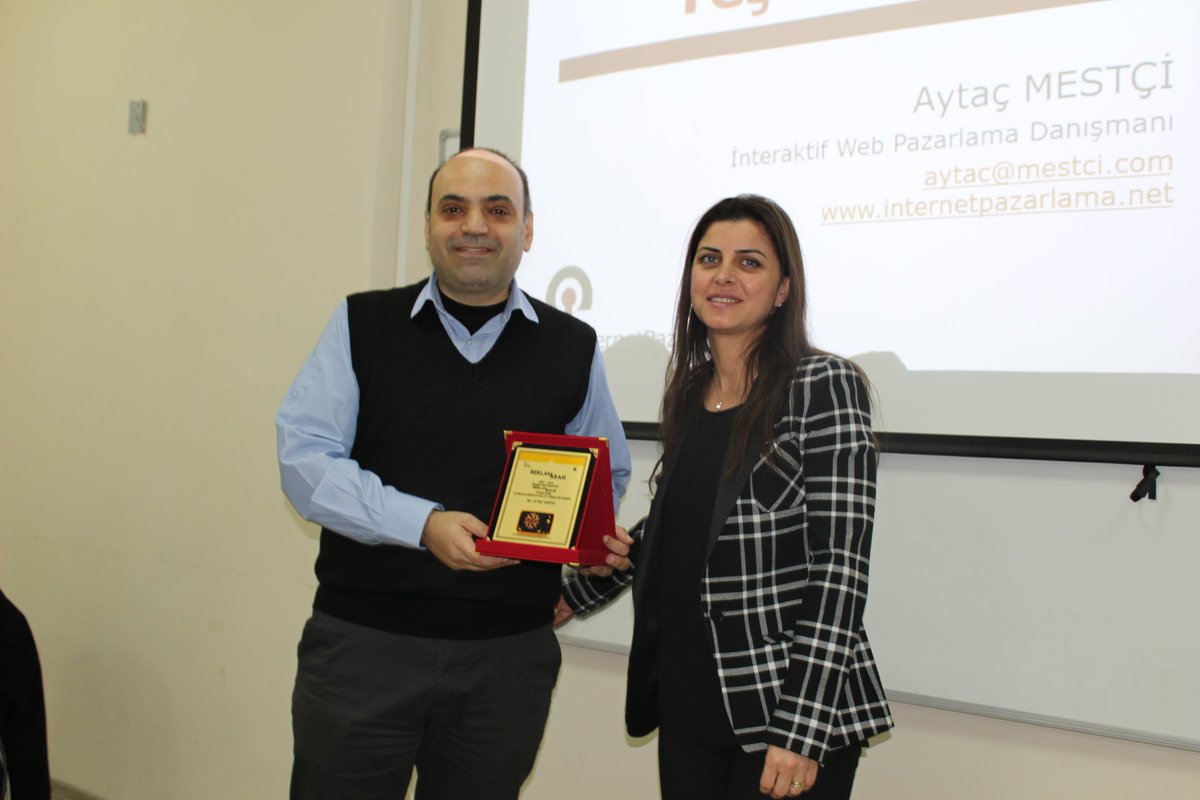 Sametbeydogan's tweet photo. İnönü Üniversitesi, Reklam Arası etkinliğinden Sn. @aytacmestci
#ReklamcılıkTopluluğu #Markefront https://t.co/GxuDs9H2RX