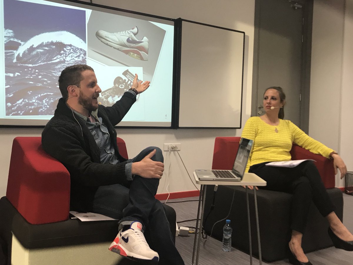 SoufianeMokrini's tweet photo. Merci à Younes Duret @YounesDesign  pour cette conférence Early maker "Etre un créateur au Maroc, entre Design et Management" #CycleconfsEM #earlymakers  @emlyon_casa https://t.co/ex4JRpRdrh