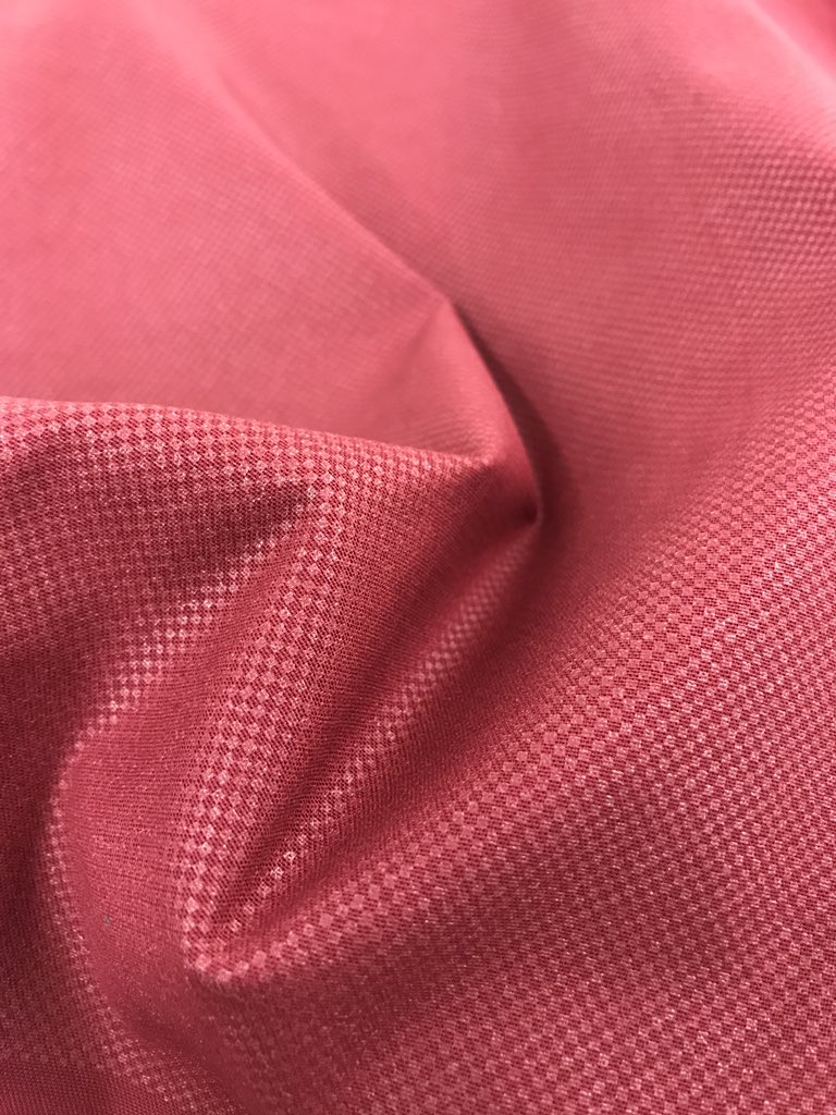 OracleMadeUK's tweet photo. Can you tell what it is yet? New test fabric for a customer... I am REALLY feeling it! More pictures on Instagram and Facebook! #deadpool #deadpool2 #deadpoolfan #deadpoolcosplay #deadpoolcostume #deadpoolcomics #xmencosplay #xmencosplayer #cosplayguy #cosplaygirlsofinstagram https://t.co/um9ruQJawx