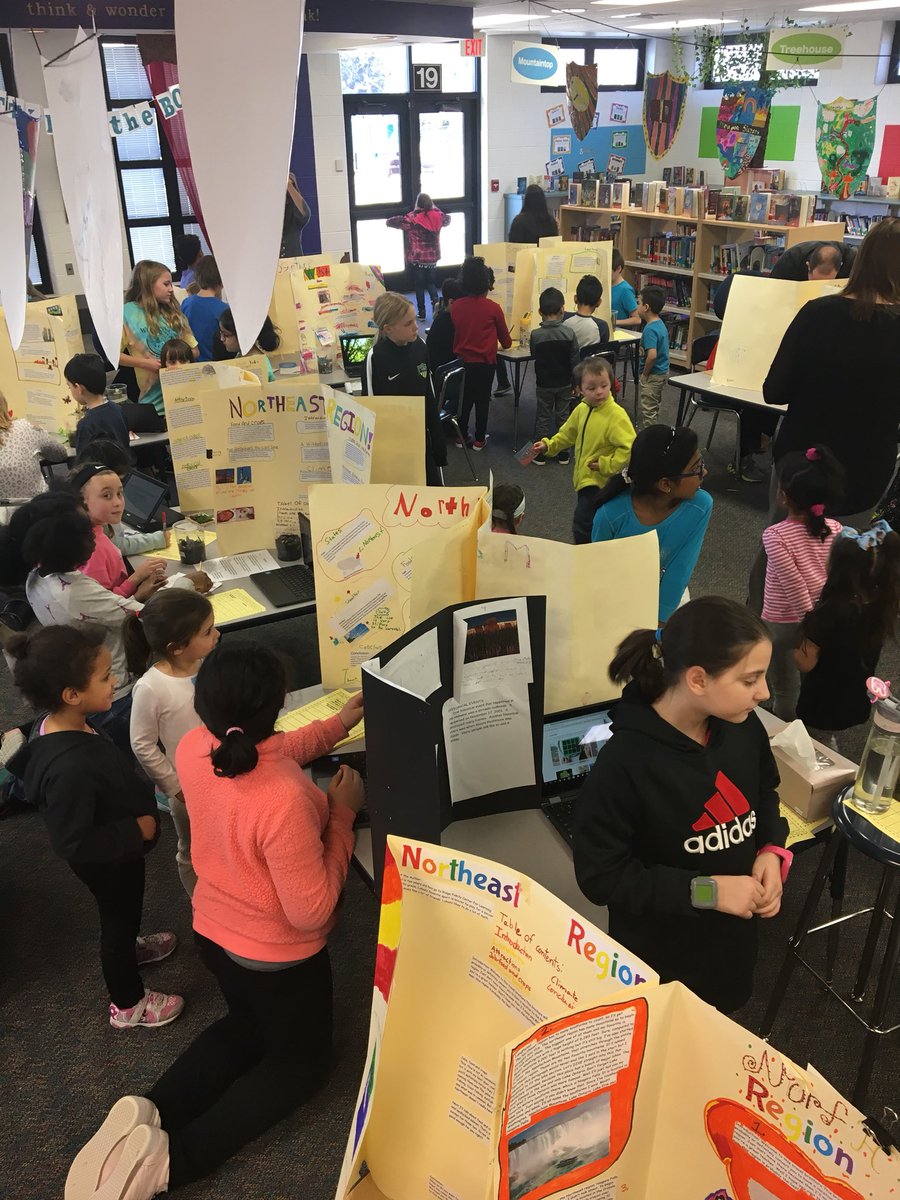 kdonahuebarrett's tweet photo. 4th Grade Researchers at Ridge showcasing their work! #yestheycan #D59learns @RidgeFCL https://t.co/1DNLa0vriz