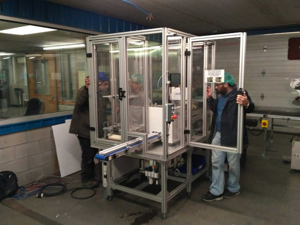 vinelandrsrch's tweet photo. Install underway @AMCOPRODUCE in #Leamington of #Vineland's mini-cuke packer #innovation #automation #technology #horticulture https://t.co/IpljMISp0D