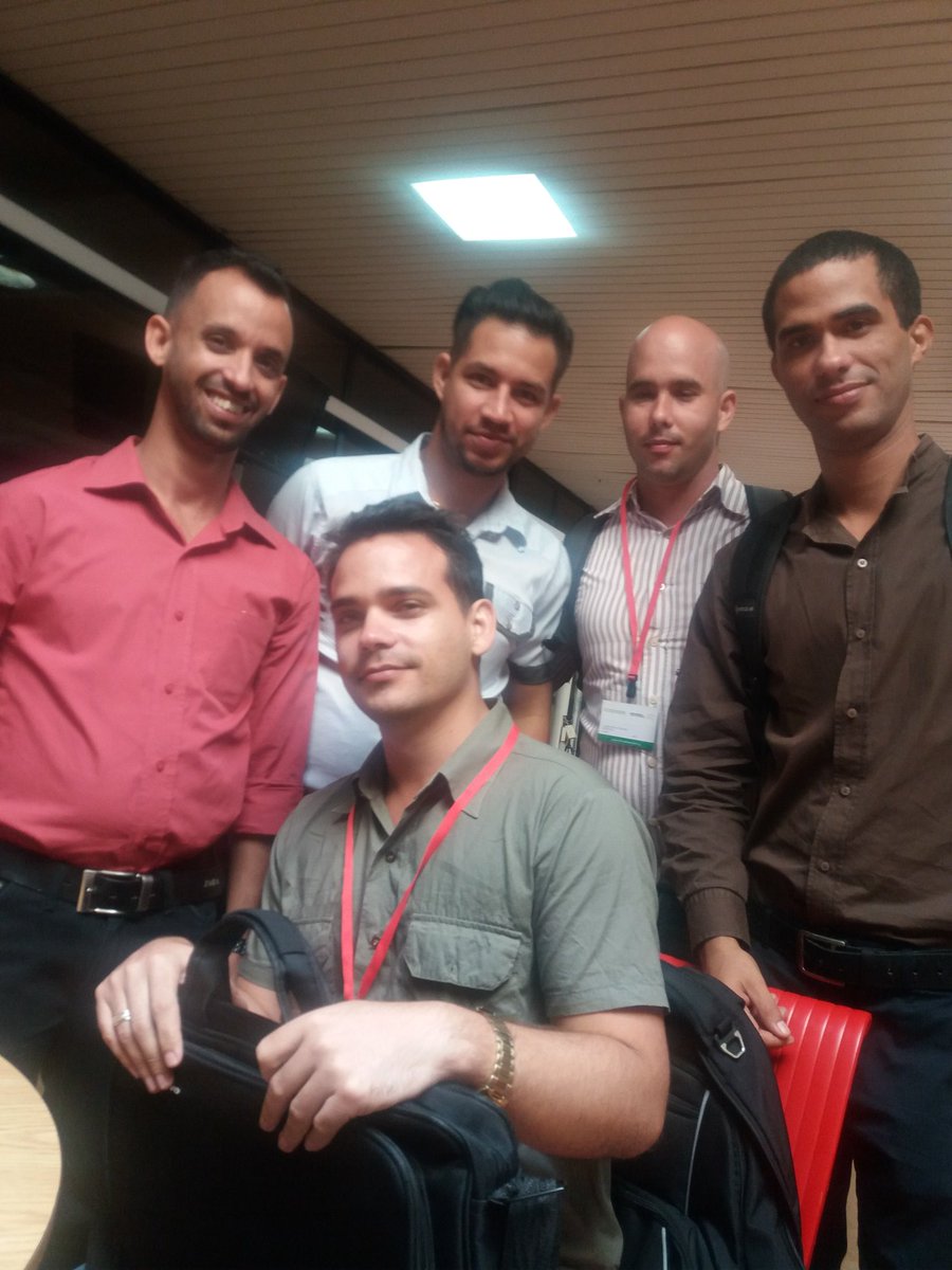 dellylien1's tweet image. Listo equipo de #Nova6 para su presentación en Feria de #Informática2018