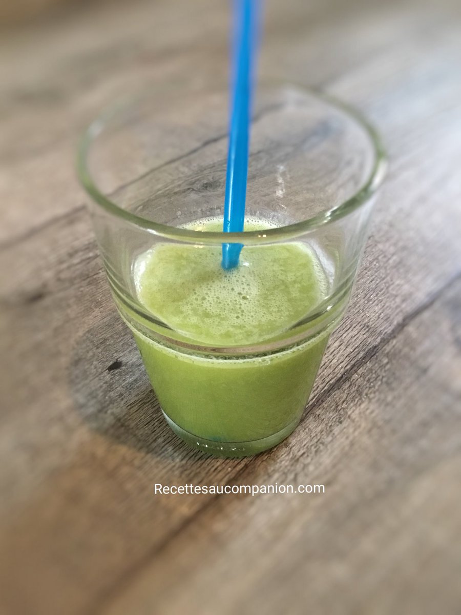 SZaparty's tweet image. Jus de fruits frais à l’extracteur de jus kiwi banane recettesaucompanion.com/2018/02/jus-de… @FAGORFRANCE #fruits #jusdefruits #extracteurdejus #banane #Kiwi #lesfrrebelles #yummy #recette #cuisine #blogger #Gastronomia #food