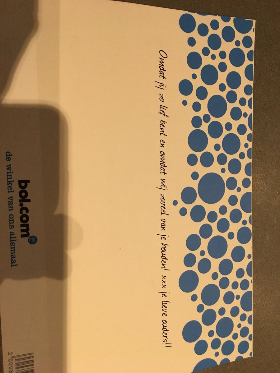 DeGraafSoftware's tweet image. Zoonlief koopt iets voor zichzelf en doet er dit kaartje bij om het te rechtvaardigen. Ik kon mijn lach niet bedwingen 😂 #hetishemgelukt