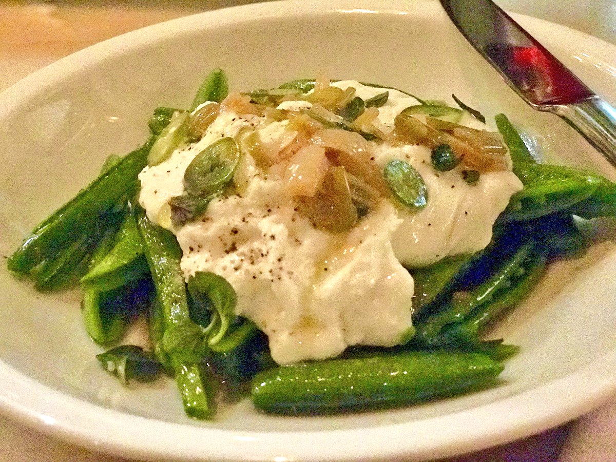 JonsFeasts's tweet photo. Throwback to this amazing #dinner @bestiaDTLA. Canβt wait to go back next month! #nomnom #foodporn #Italian @YelpLA @eaterla #delicious #ThrowbackThursday #JonsMoveableFeasts #yum #DTLA https://t.co/tBrbZzPSck