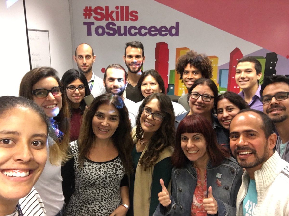 yiragq's tweet photo. @Accenture_AR Dictando el segundo curso de #skillstosucceed sobre #elevatorpitch @vickygbonilla https://t.co/mWIkr4TgKV