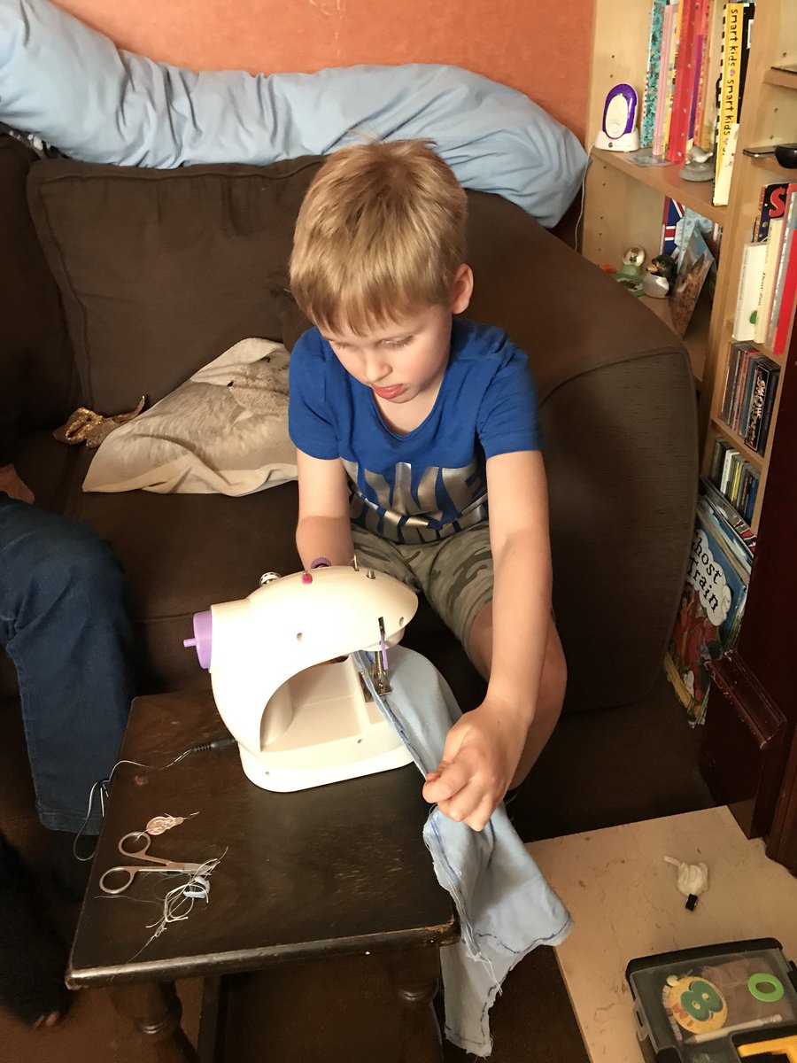 SCHMIIIIIITTTTT's tweet photo. @Norbridgeschool @wrenclass3 Oscar has designed and made his own Tshirt and made a bobble hat on a loom for the make and do competition https://t.co/IaQsioIZb5