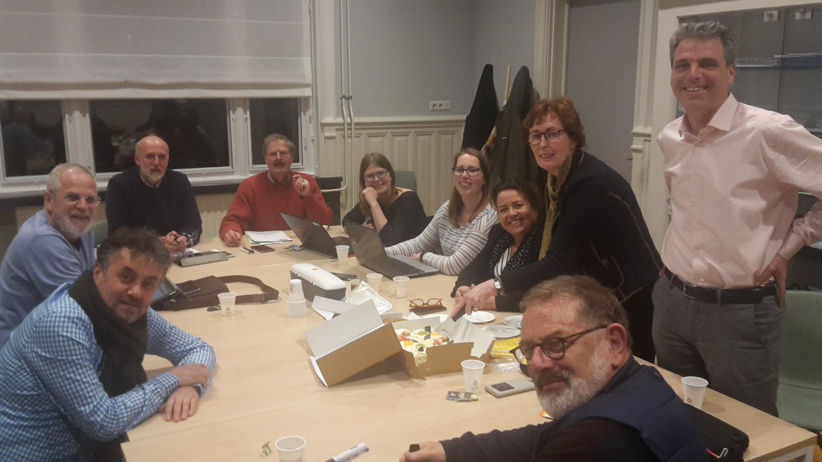 .<a href="/D66Tiel/">D66 Tiel</a> in vergadering bijeen. We bespreken de uitkomsten van de gemeenteraadsverkiezingen. Tevreden over uitslag. Aan de slag!