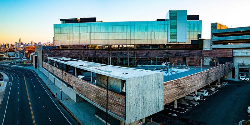 leisuremedia's tweet photo. 'This is a complete game changer for the hotel and fitness club experience' @DMACARCH on the Chicago Midtown Athletic Club @Midtown_Chi https://t.co/hUVgNQTUBR https://t.co/0ekycailPt