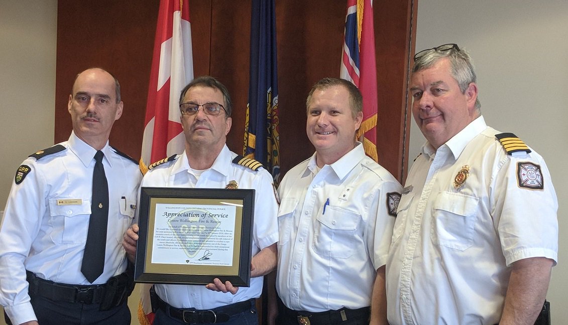 OPP_WR's tweet photo. Wellington County OPP - #WellingtonOPP would like to thank the members of #CWFD and @CWFireChief with Appreciation of Service award. Proudly Serving @CentrWellington together.
Media: Joshua.Cunningham@opp.ca https://t.co/bbm31QDYcH