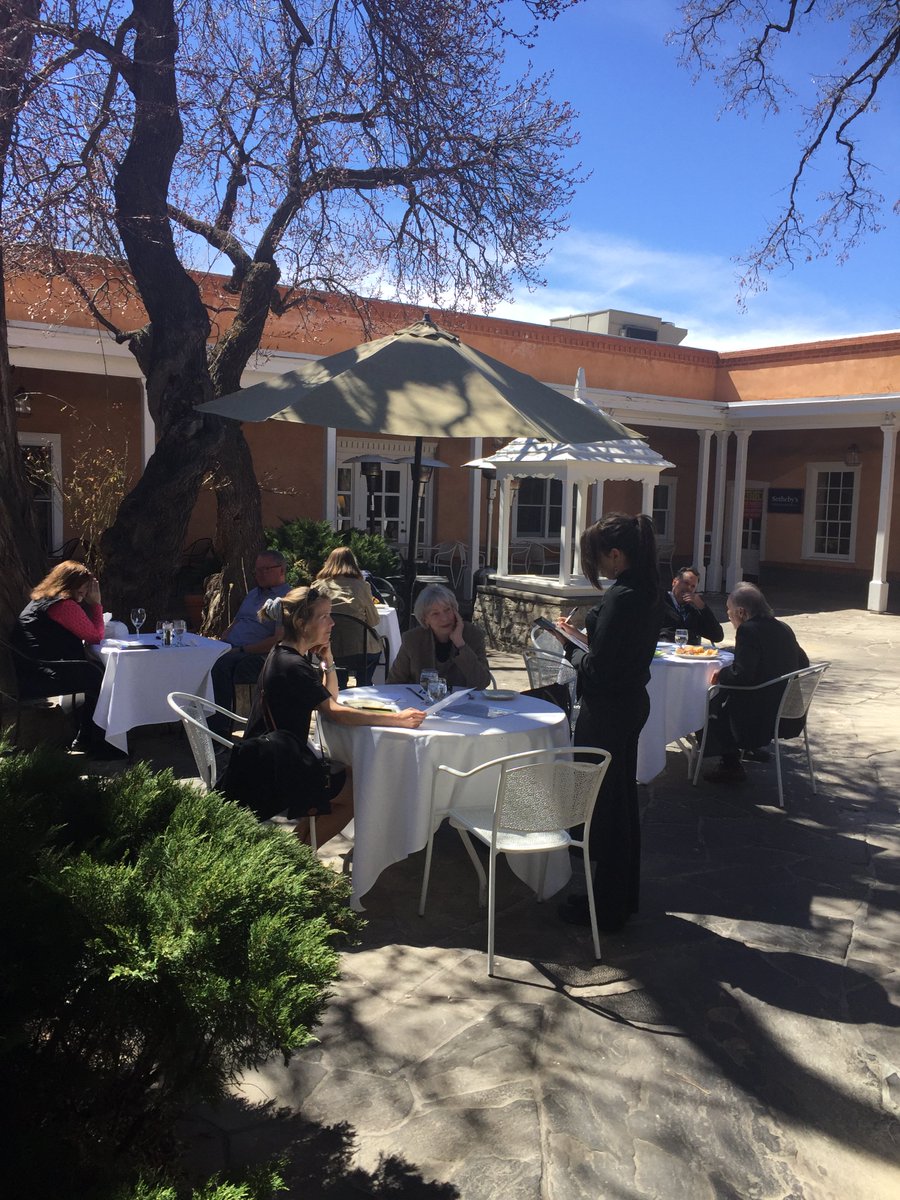 SantacafeSF's tweet photo. Patio dining... https://t.co/lRwk521Adg