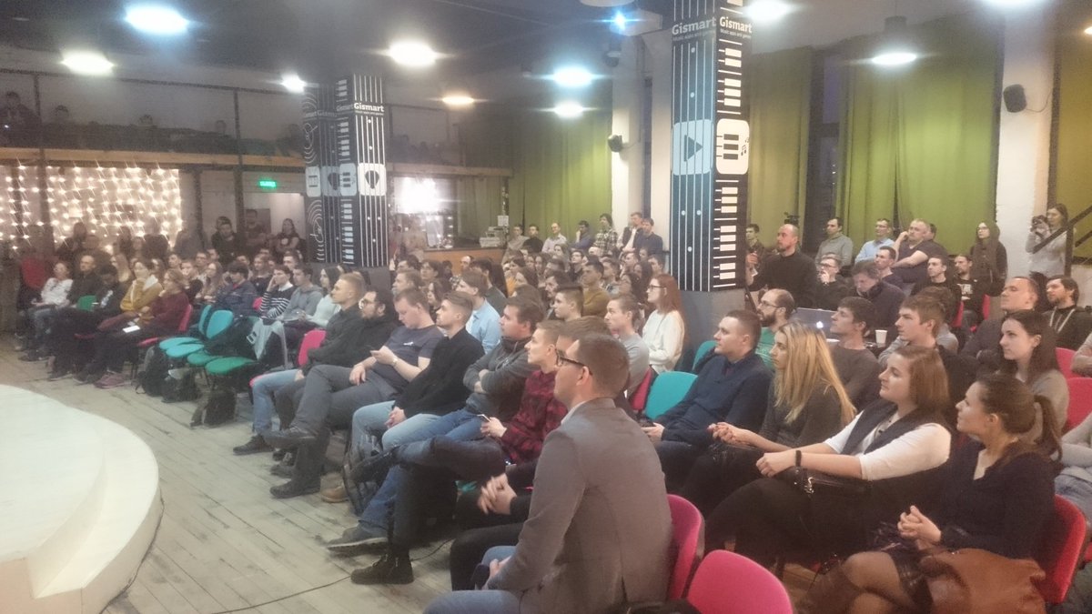 lautsevich's tweet image. Сегодня на #MinskCSS был аншлаг. Пришли примерно 200 человек! Спасибо всем! 👏