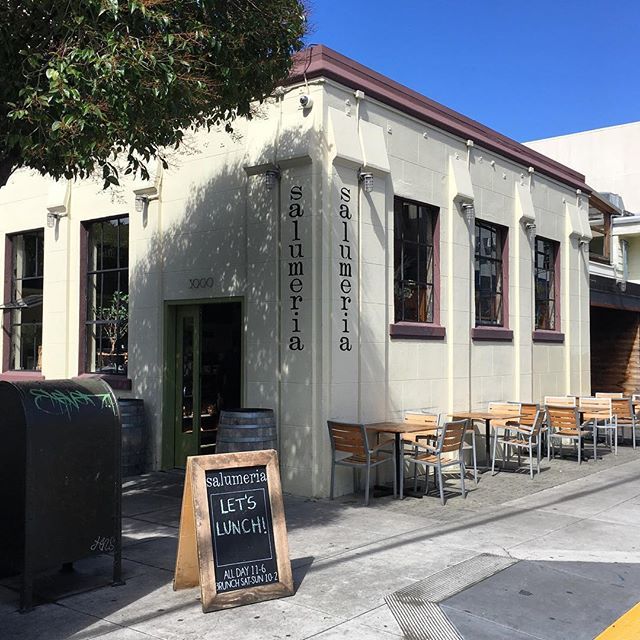 salumeriasf's tweet photo. Not sure what it’s like in your part of town but it’s gorgeous over here! #microclimate #spring https://t.co/Bm44Lsv5OB https://t.co/IRNFuRMU8N