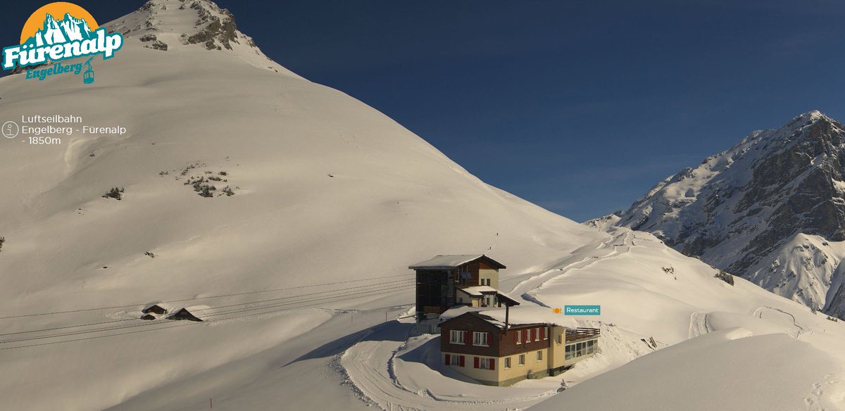 #WinterWonderland today at #fürenalp in <a href="/EngelbergTitlis/">EngelbergTitlis</a> . Perfect snowconditions for #snowshoe #Sledging and #winterwalking. photo taken from the webcam fuerenalp.roundshot.com