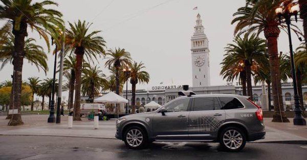 TechAllNews_'s tweet image. Uber self-driving car crash video shows driver looking down before fatal impact. Uber suspended its self-driving car programs around North America after the crash. @VentureBeat