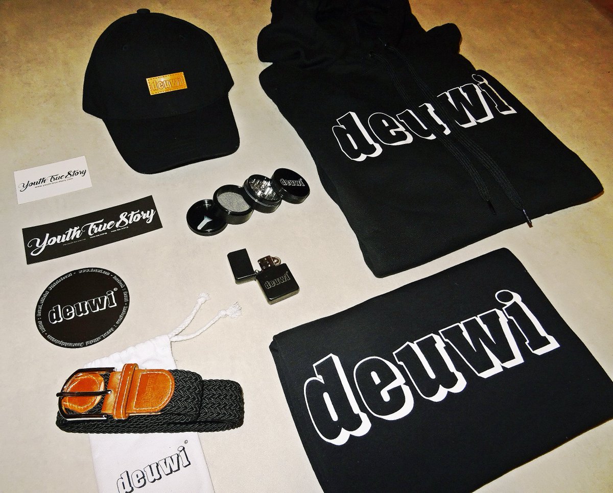 BoutiqueRue's tweet photo. News !!! Black collection 
#Deuwi #boutiquederue #streetwear https://t.co/4R2C0AXibc
