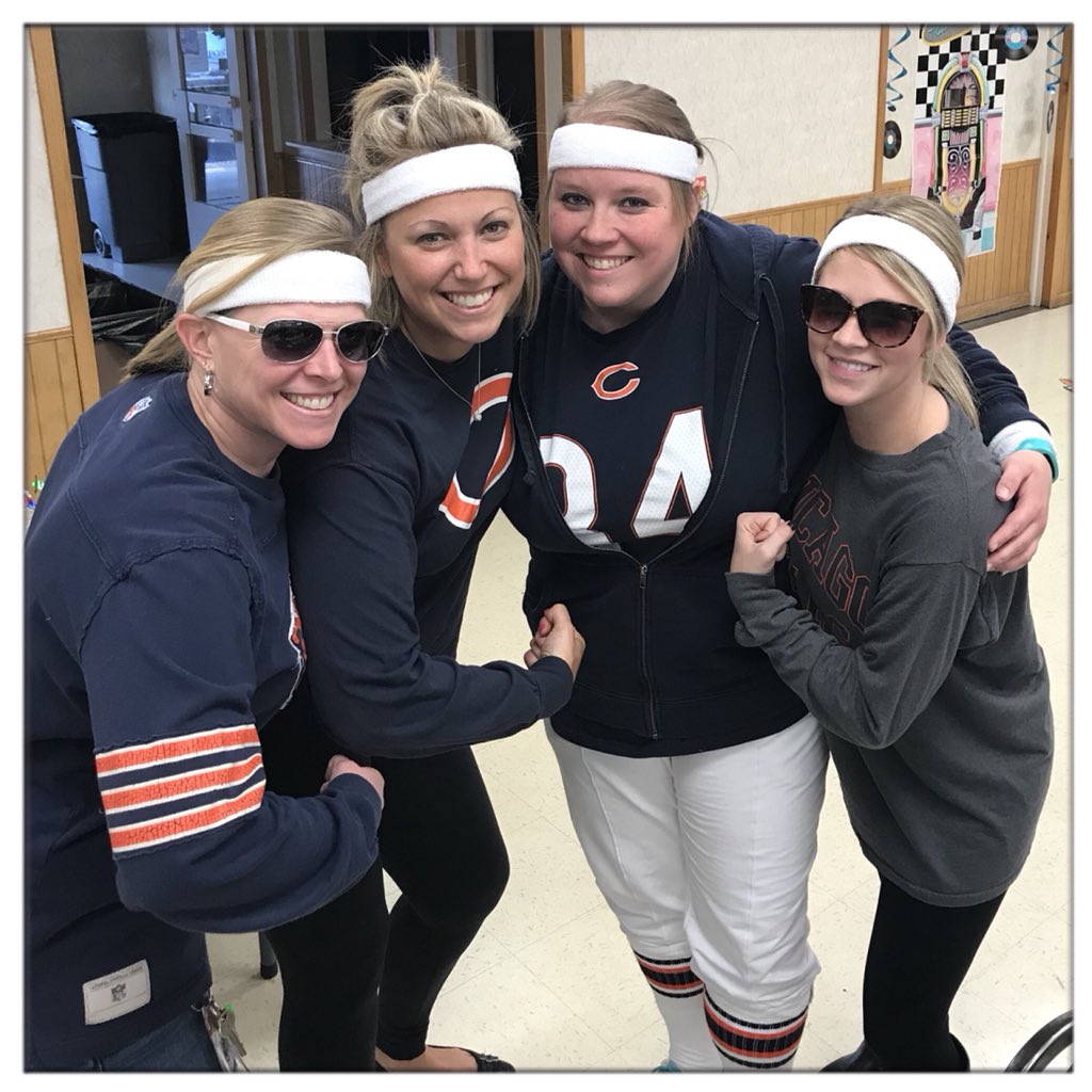 Fun representing <a href="/lincolnasd4/">Lincoln School</a> at the <a href="/ATA4Addison/">Addison ATA</a> trivia night! #ASD4all #85bears