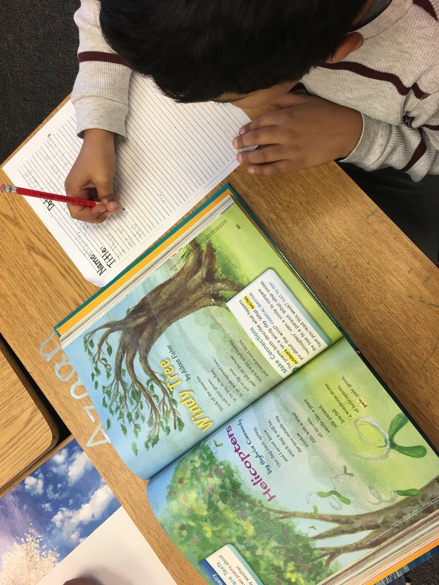 MrsReilly2WR's tweet photo. Poetry is on our mind! We wrote about our favorite poem today citing evidence from the text. @WitterRanchElem @McGrawHillK12 #writingtosources #poemsaboutnature #WorldPoetryDay #findingevidenceintext https://t.co/rqSwi0Jpxc